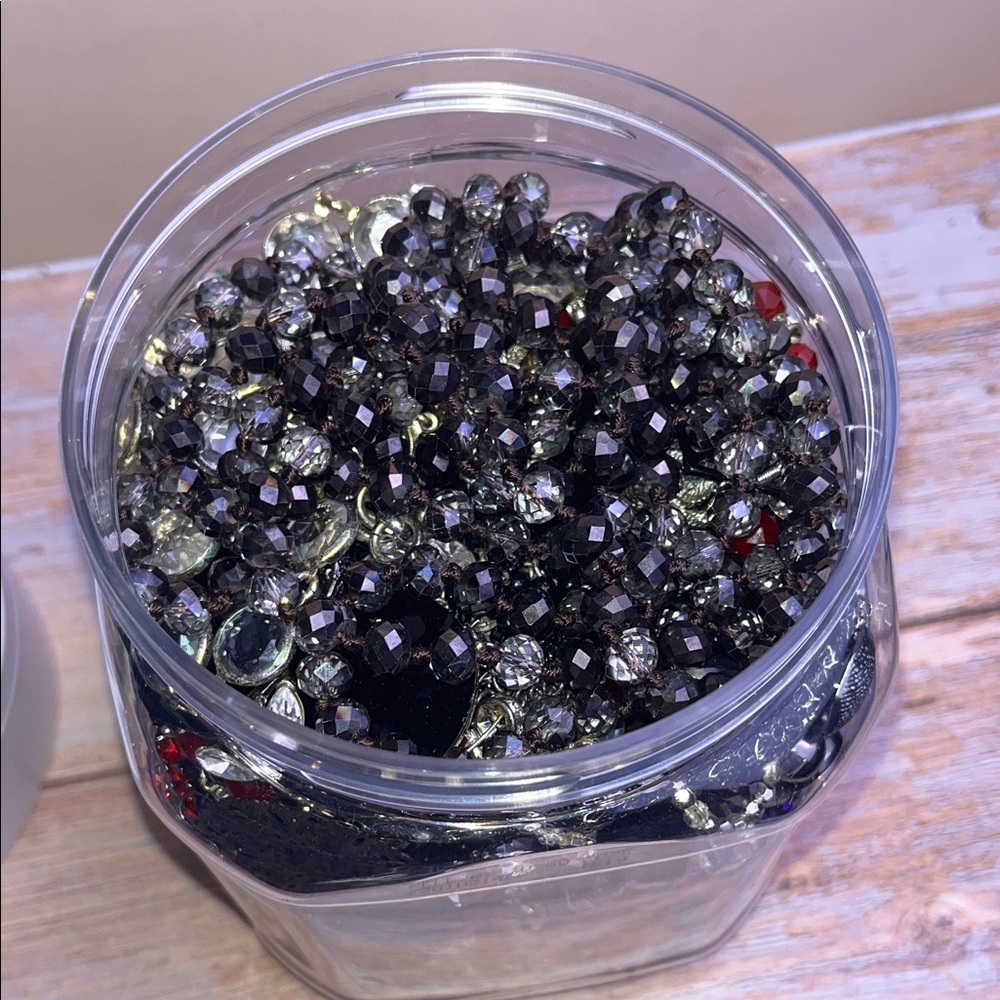Mystery Goth Gothic Jewelry Jar 4lbs No Junk!!!! - Picture 6 of 7
